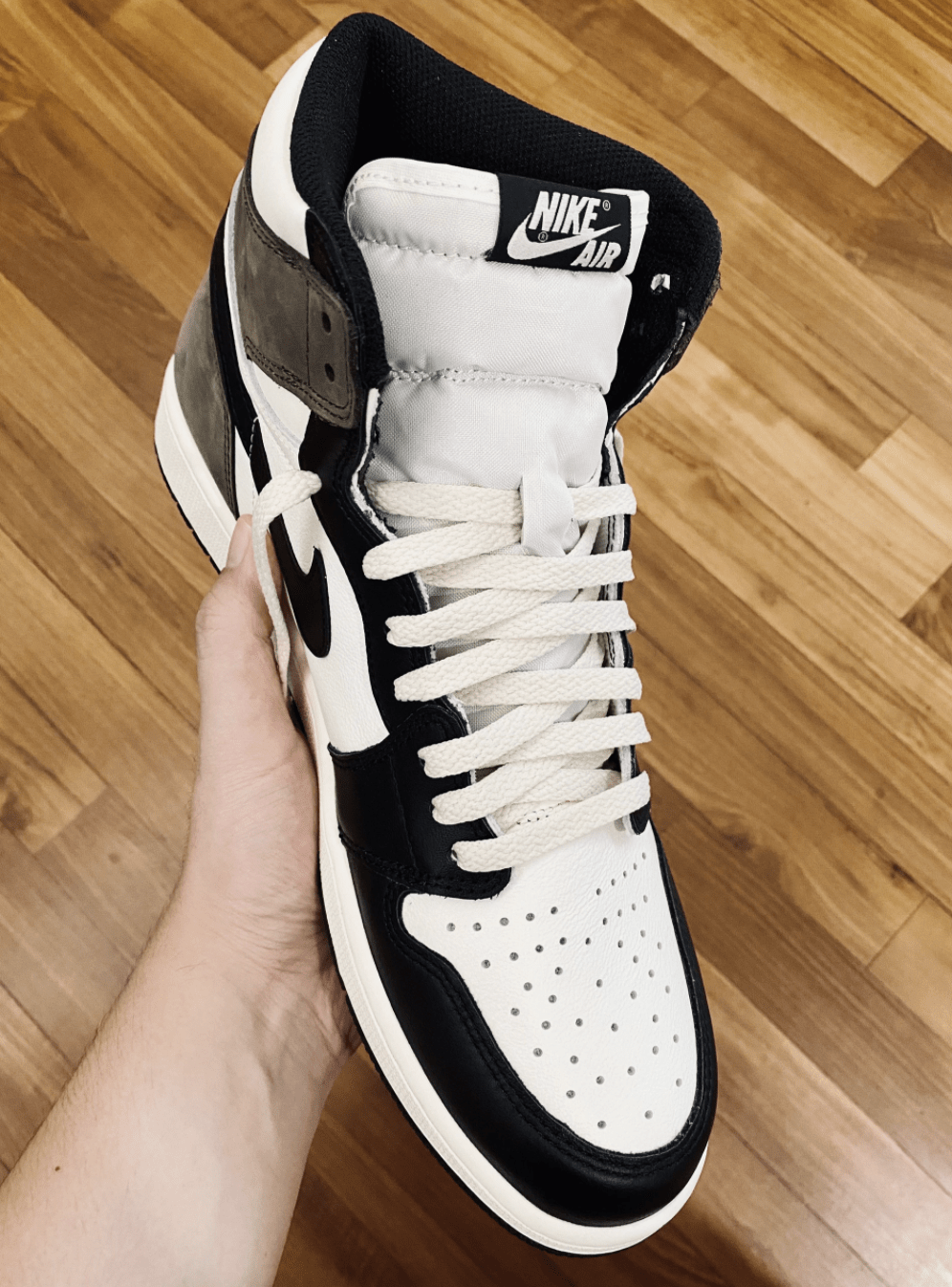 jordan retro 1 laces
