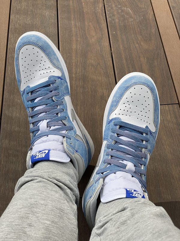Shoe Laces - Light Blue Aged Various sizing available - Image 4